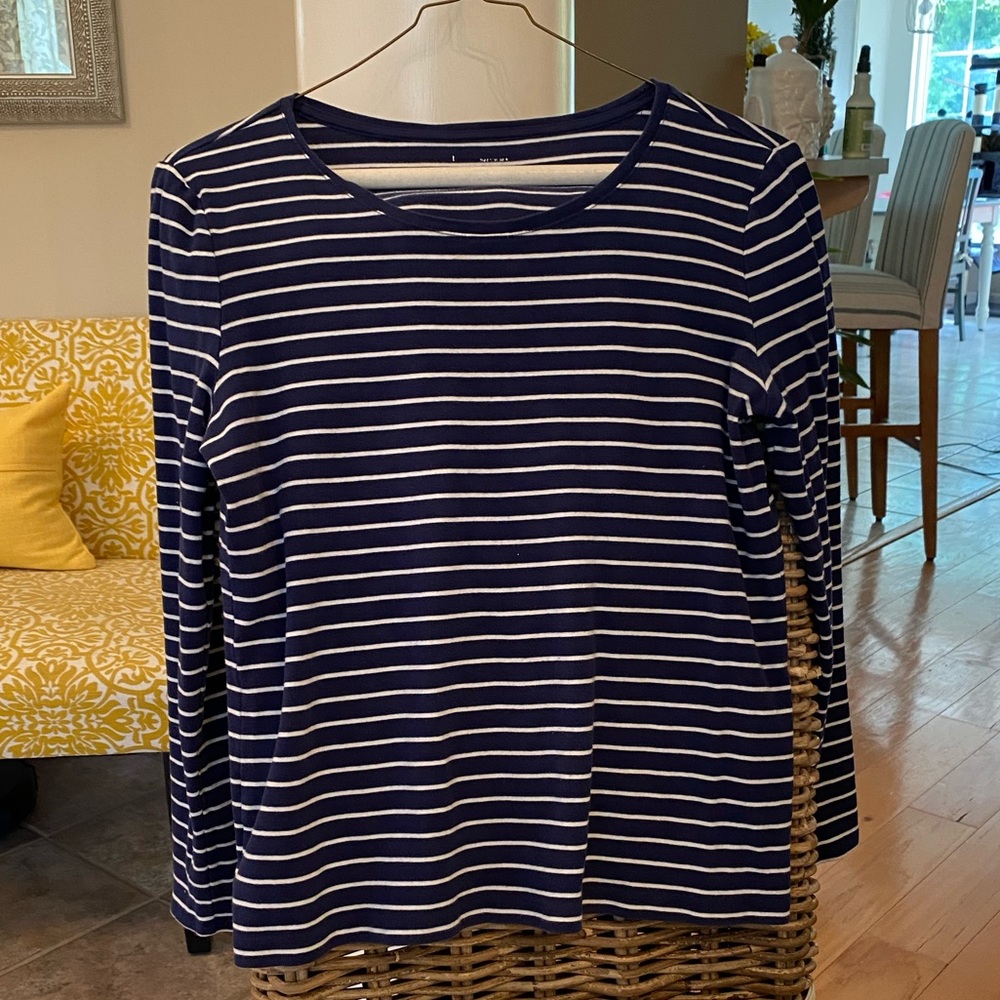 Long sleeve Lands End Tee XL